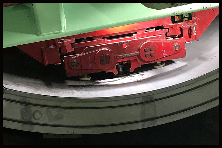 セグメントストッカー（セグメントの組立て）